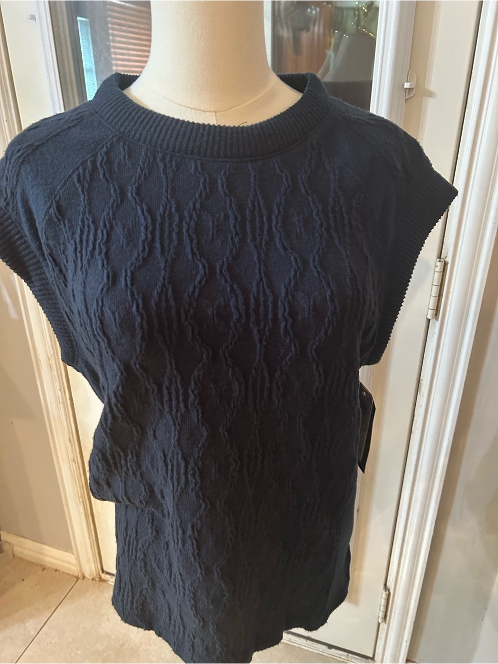 Democracy navy blue Cable-Knit Sleeveless Tunic